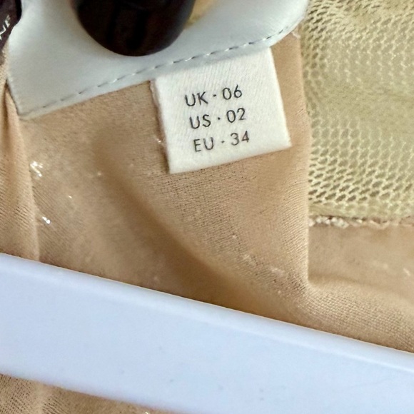 HD in Paris by Anthropologie Metallic Lace Top SZ 2 EUC - Picture 6 of 10